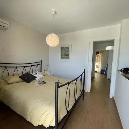 Adosado En Urbanizacion Con Piscina Y Magnificas Vistas A * Dénia