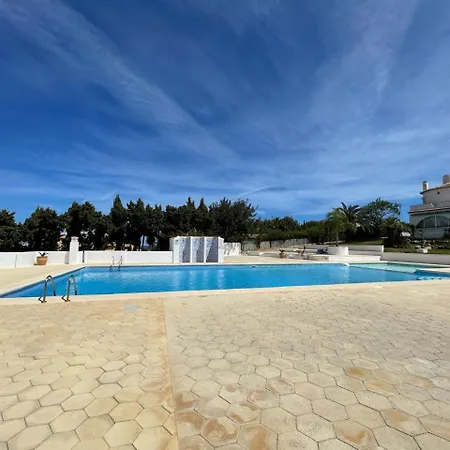 Appartement Adosado En Urbanizacion Con Piscina Y Magnificas Vistas A