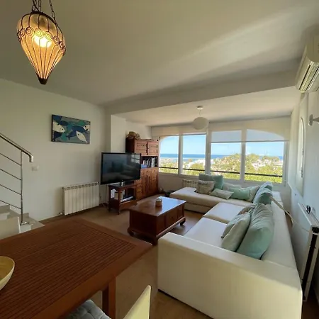 Adosado En Urbanizacion Con Piscina Y Magnificas Vistas A Appartement *