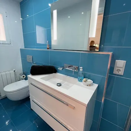 Appartement Adosado En Urbanizacion Con Piscina Y Magnificas Vistas A *