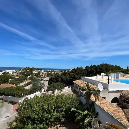 Adosado En Urbanizacion Con Piscina Y Magnificas Vistas A * Dénia