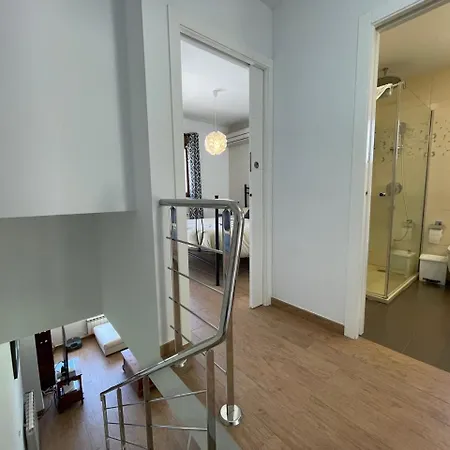 아파트 Adosado En Urbanizacion Con Piscina Y Magnificas Vistas A