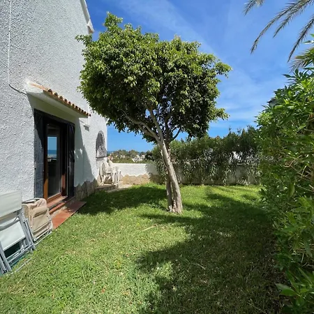 Adosado En Urbanizacion Con Piscina Y Magnificas Vistas A دينايا